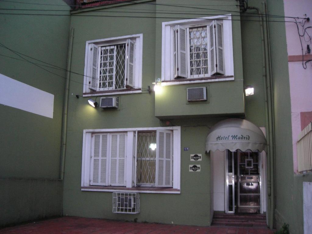 Отель Hotel Aliança, Порту-Алегри