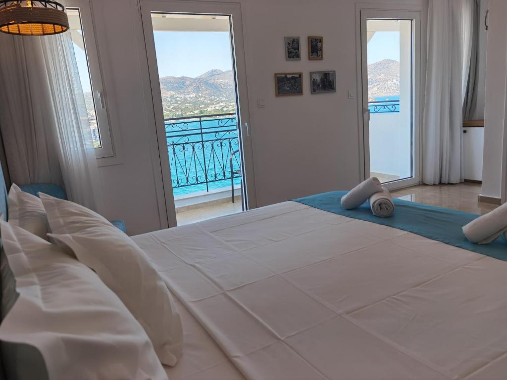 Двухместный (Двухместный номер с 1 кроватью с видом на море) отеля Kastro Hotel, Айос-Николаос (Крит), Крит
