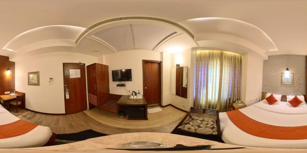 Двухместный (Стандартный двухместный номер с 1 кроватью) отеля Hotel Silicrest, Бангалор