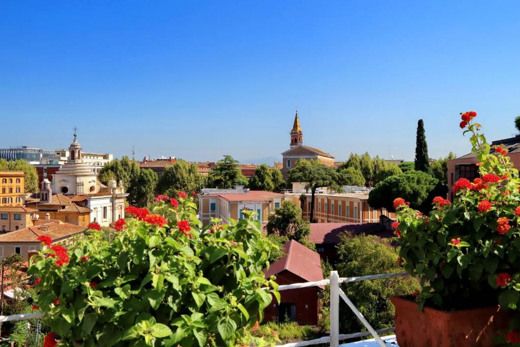 Апартаменты (Three-Bedroom Apartment - V. San Giovanni in Laterano 250), Bellezza Al Colosseo