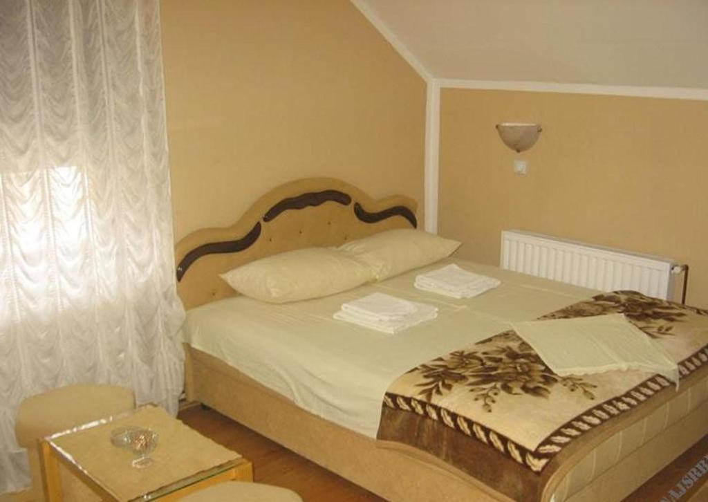 Двухместный (Двухместный номер с 1 кроватью) отеля UTR Jagnjilo 1986, Рашка