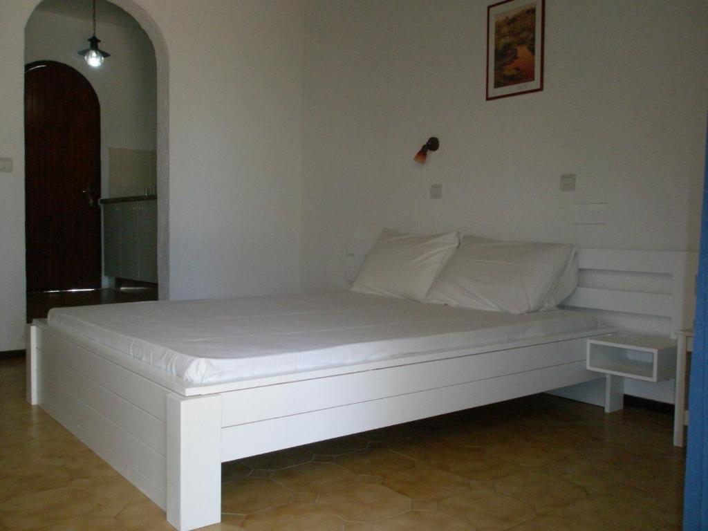 Двухместный (Двухместный номер с 1 кроватью или 2 отдельными кроватями) апарт-отеля Avra Palm, Кутсунари