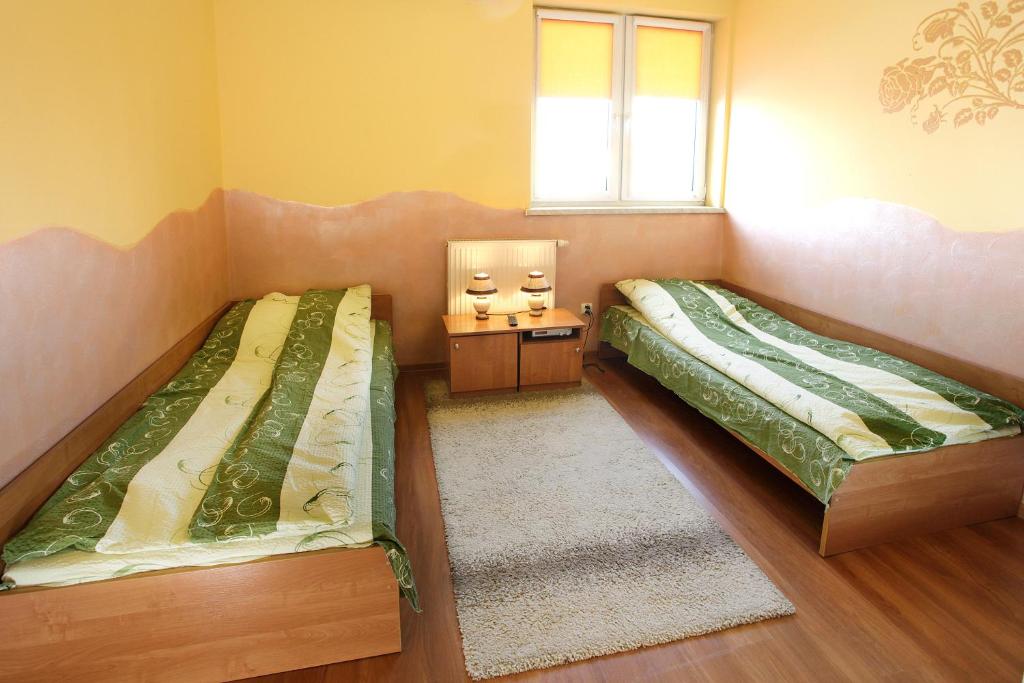 Двухместный (Двухместный номер с 2 отдельными кроватями) мотеля Motel Na Skarpie, Бельско-Бяла