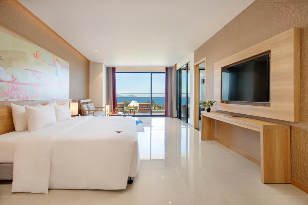 Двухместный (Двухместный номер Делюкс с 1 кроватью и видом на океан) курортного отеля The Nature Villas & Resort, Дананг