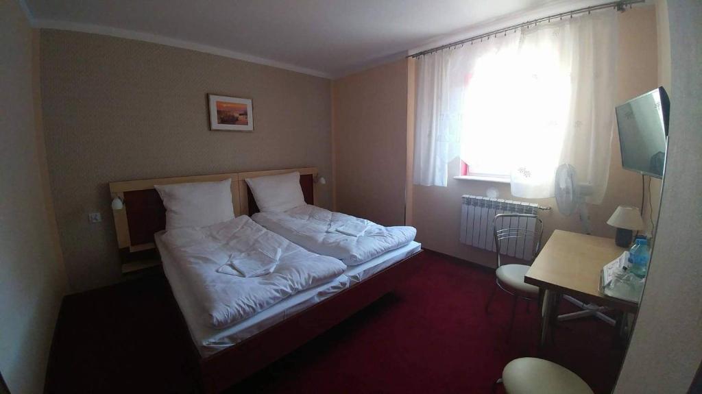 Двухместный (Номер с кроватью размера «king-size») курортного отеля Karczma pod Młynem, Катовице