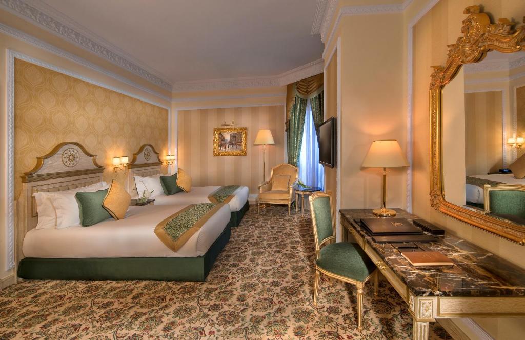 Двухместный (Двухместный номер Делюкс с 2 отдельными кроватями) отеля Royal Rose Hotel, Абу-Даби