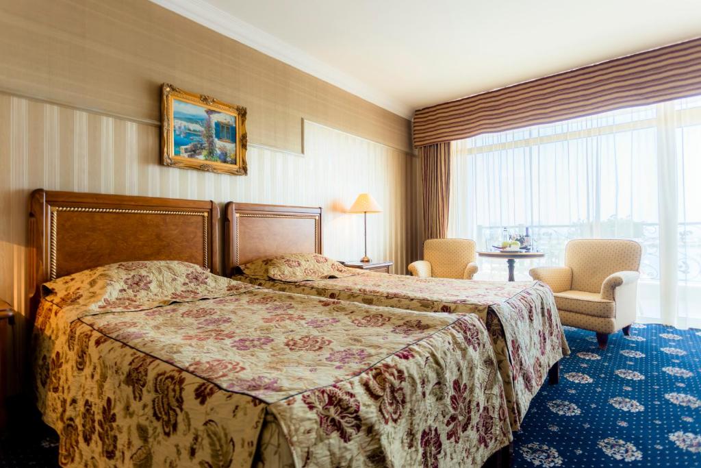 Двухместный (Двухместный номер с 2 отдельными кроватями и видом на море) отеля Hotel Palace Marina Dinevi, Свети-Влас