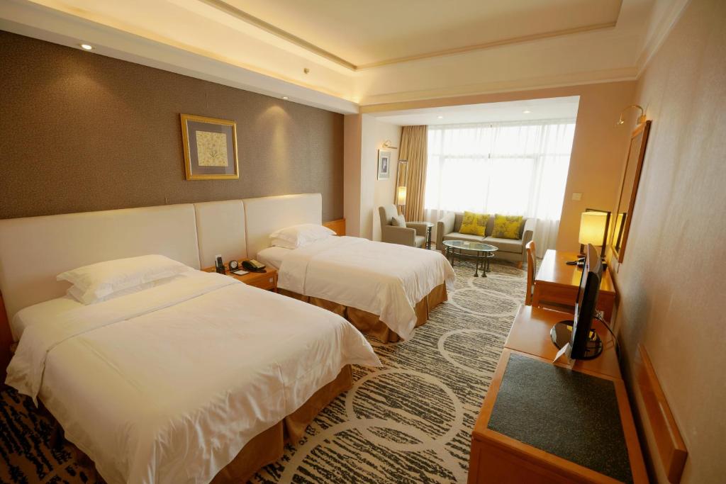 Двухместный (Двухместный номер с 2 отдельными кроватями) отеля Guangzhou Baiyun Hotel, Гуанчжоу