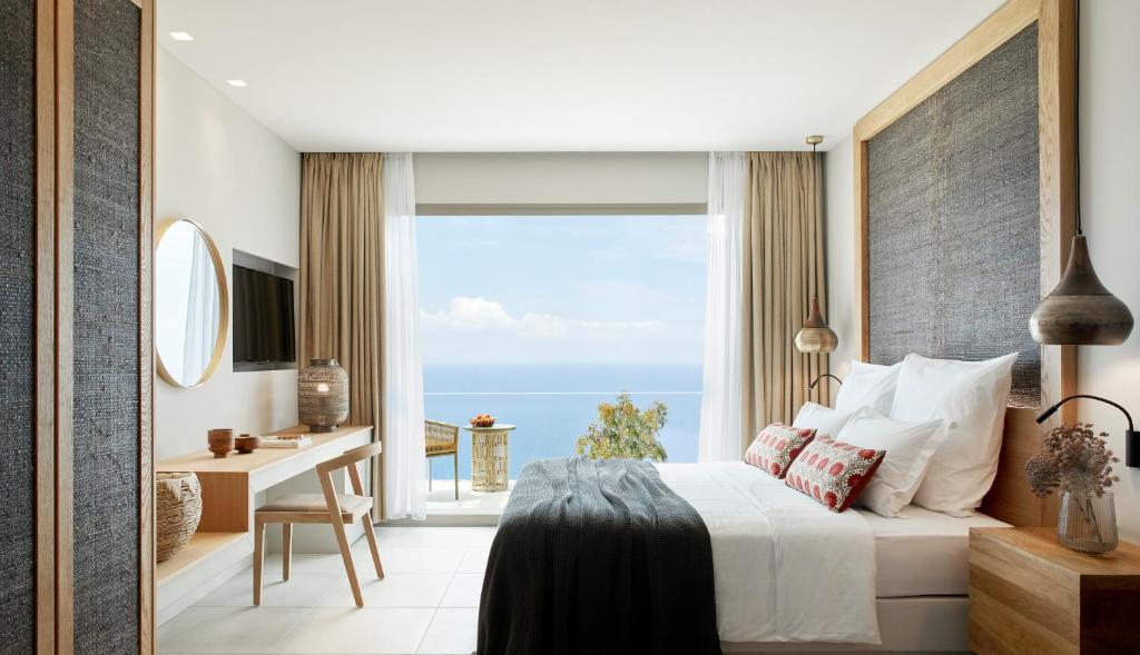 Двухместный (Стандартный двухместный номер с 1 кроватью или 2 отдельными кроватями, вид на море) курортного отеля MarBella Elix, Пердика