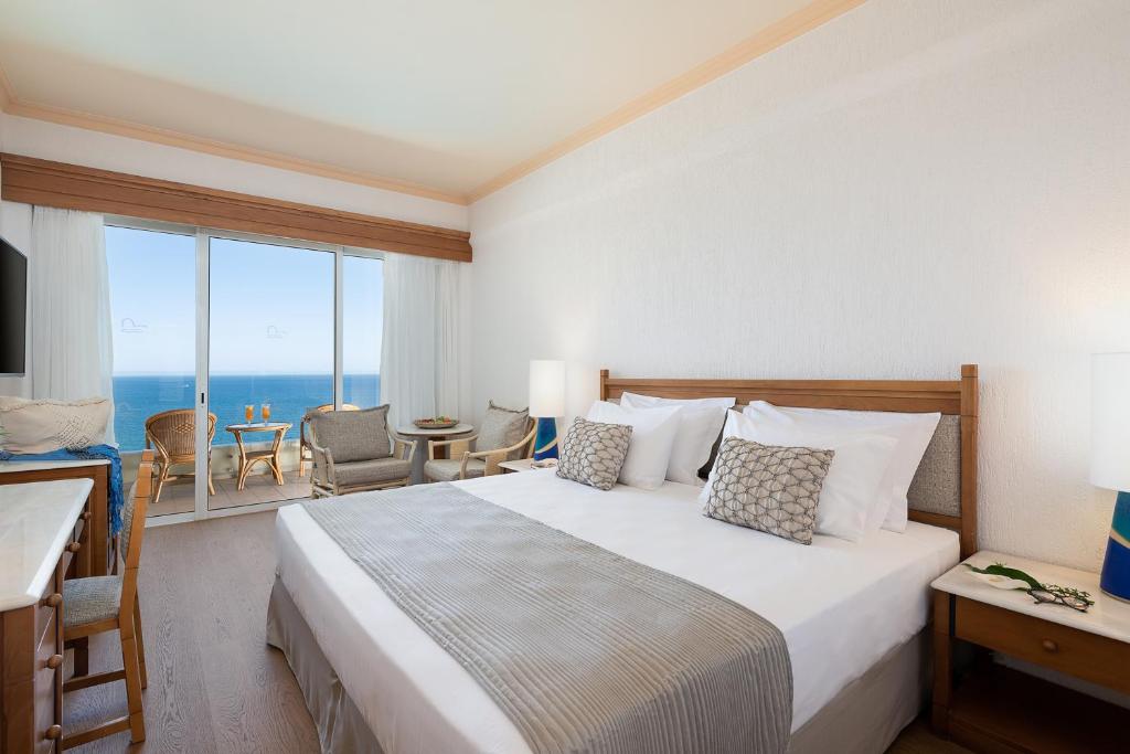 Двухместный (Улучшенный двухместный номер с 1 кроватью и видом на море) курортного отеля Panorama Hotel with pool, Каламаки (Крит)