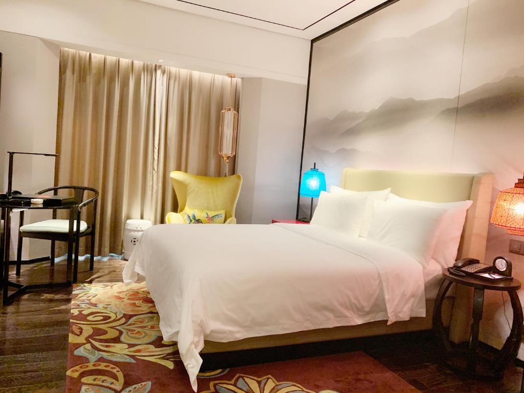 Двухместный (Двухместный номер с 1 кроватью) отеля Guangzhou Baiyun Hotel, Гуанчжоу