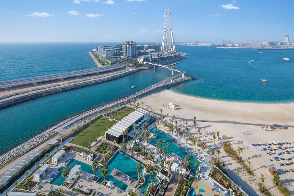 Двухместный (Номер Делюкс с видом на море) курортного отеля Address Beach Resort, Дубай