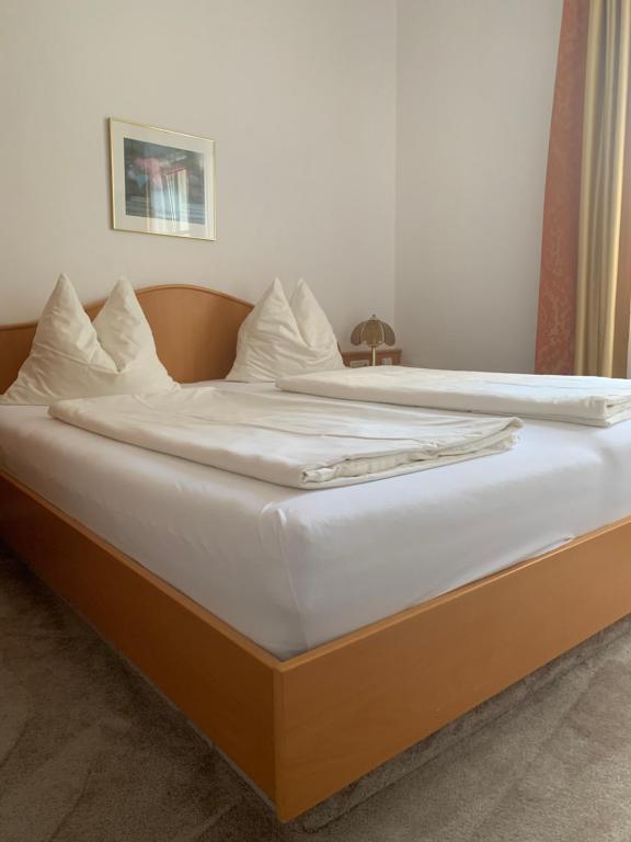 Двухместный (Бюджетный двухместный номер с 1 кроватью или 2 отдельными кроватями) отеля Villa Christina, Фельден-ам-Вёртерзе