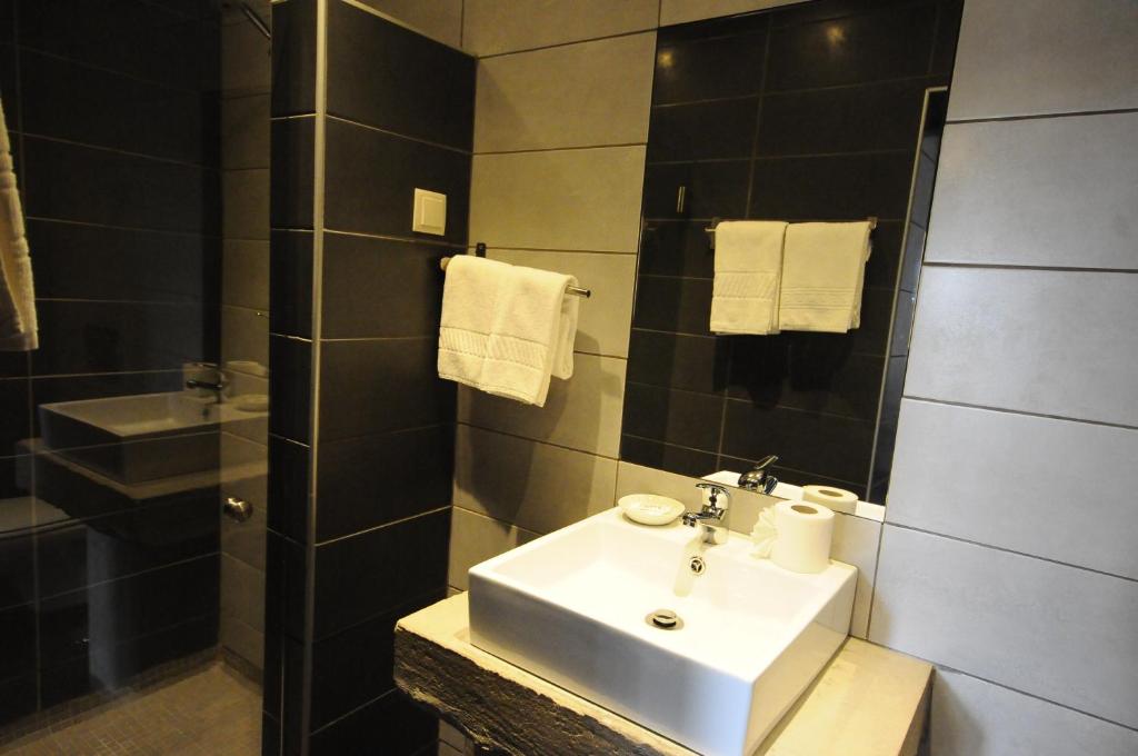 Двухместный (Двухместный номер с 2 отдельными кроватями), Lost & Found Hostel