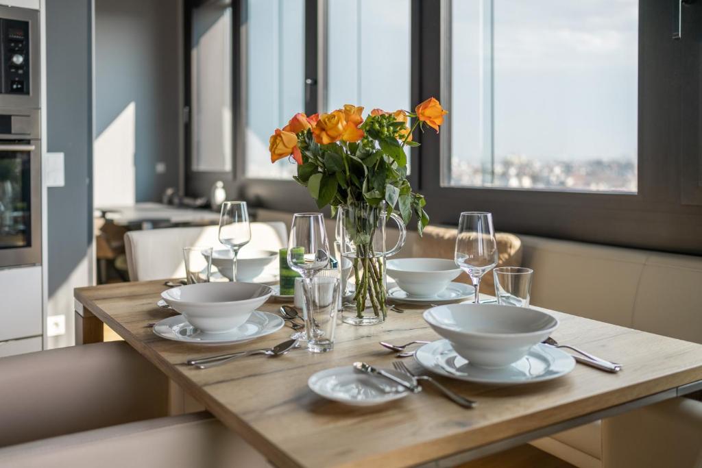 Апартаменты (Rooftop Apartment (Black View)), Skyflats Vienna