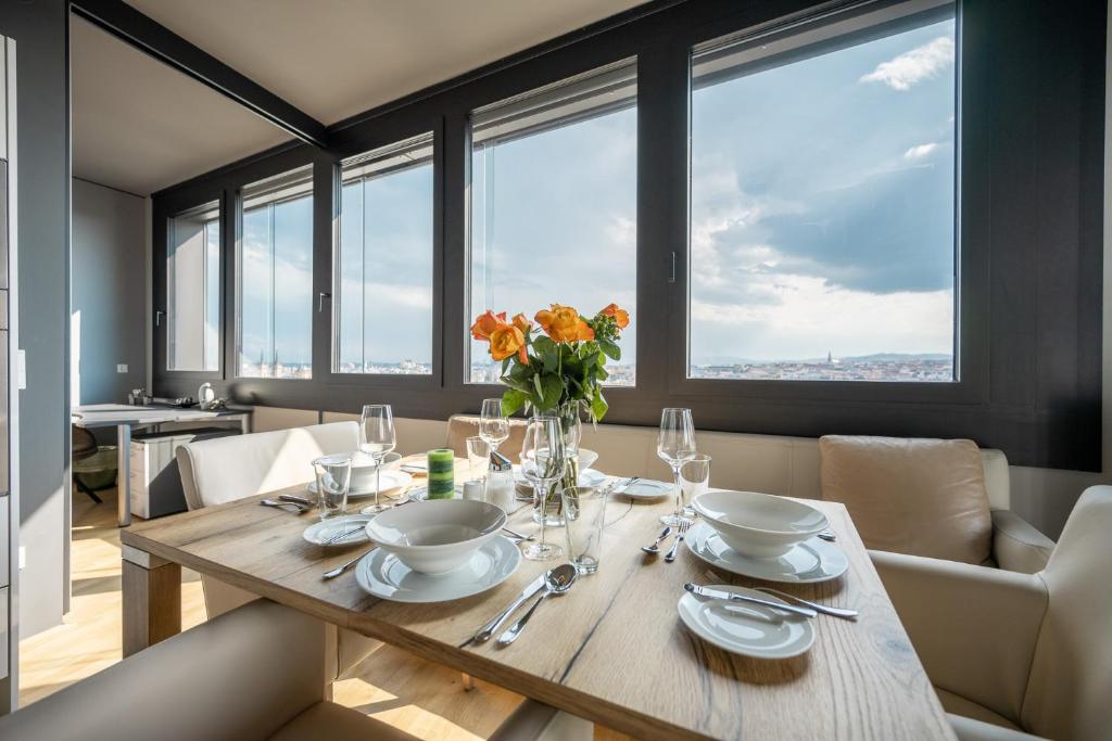 Апартаменты (Rooftop Apartment (Black View)), Skyflats Vienna