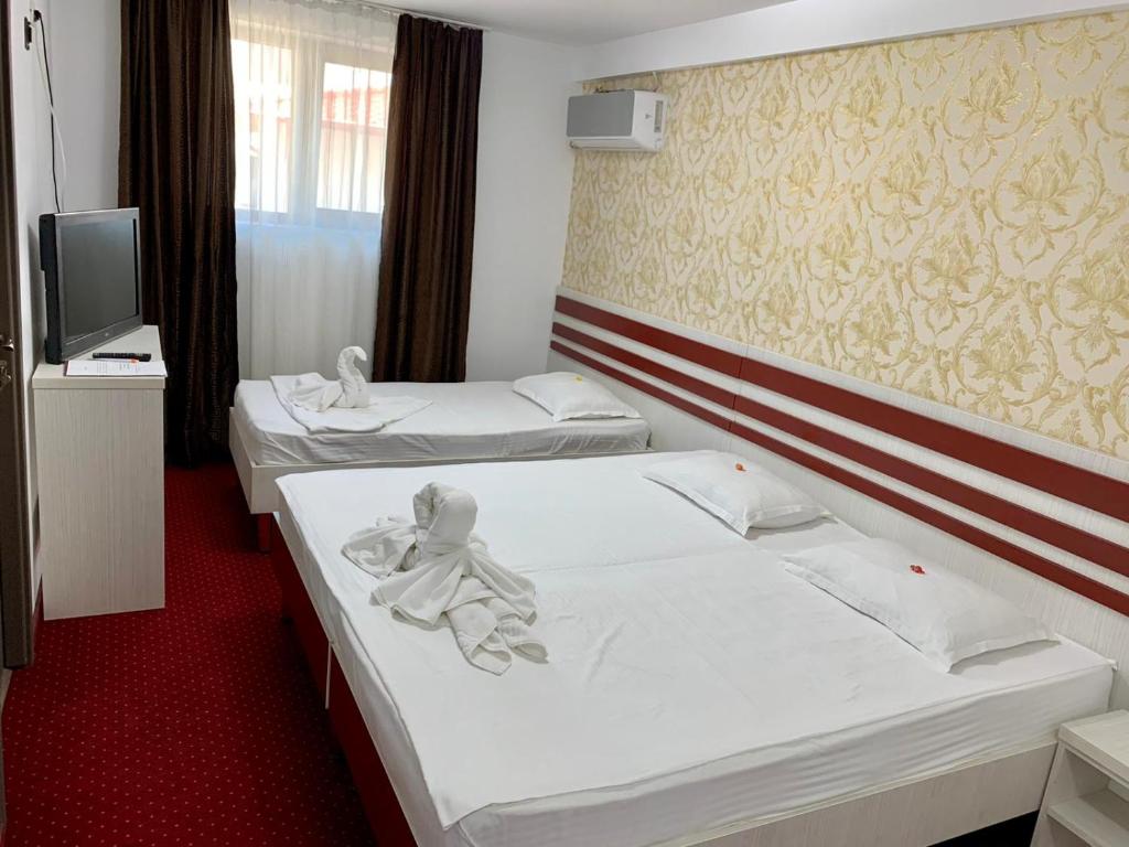 Трехместный (Трехместный номер) отеля Hotel Solymar, Мангалия