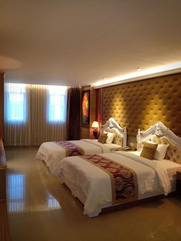Двухместный (Двухместный номер Делюкс с 2 отдельными кроватями) отеля You Eng Hotel, Пномпень
