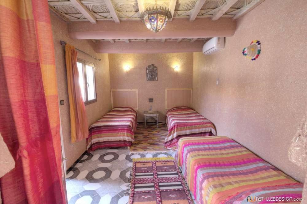 Трехместный (Трехместный номер с видом на патио) гостевого дома Riad Tamdakhte, Айт-Бен-Хадду