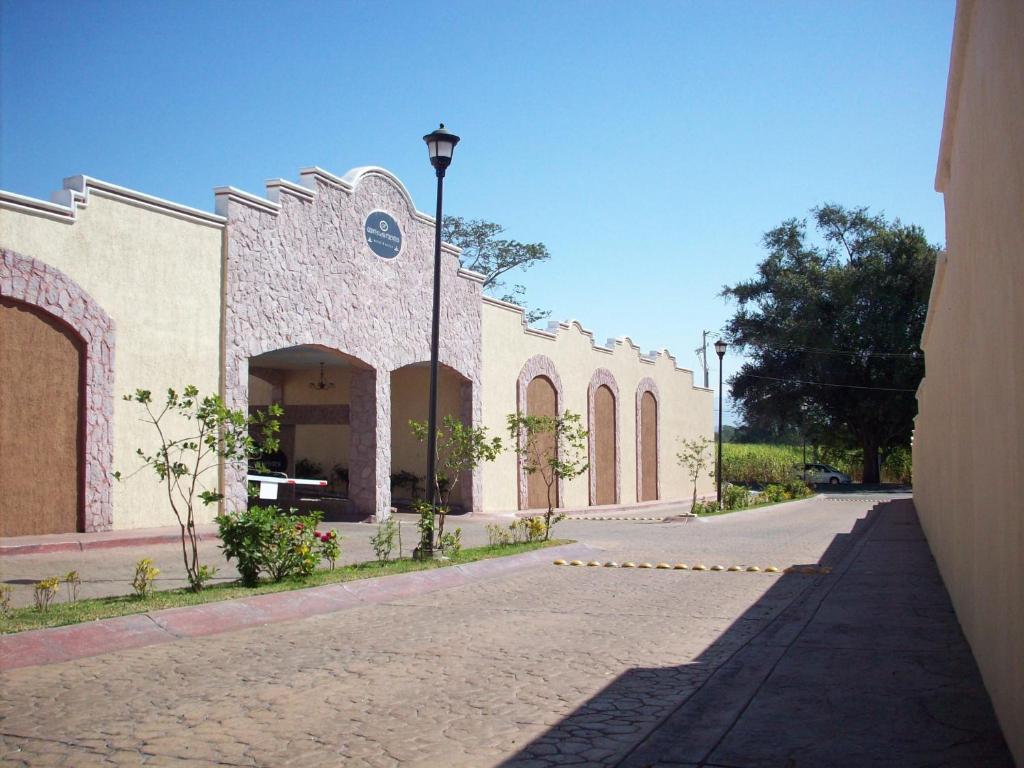 Отель Quinta Las Fuentes, Колима