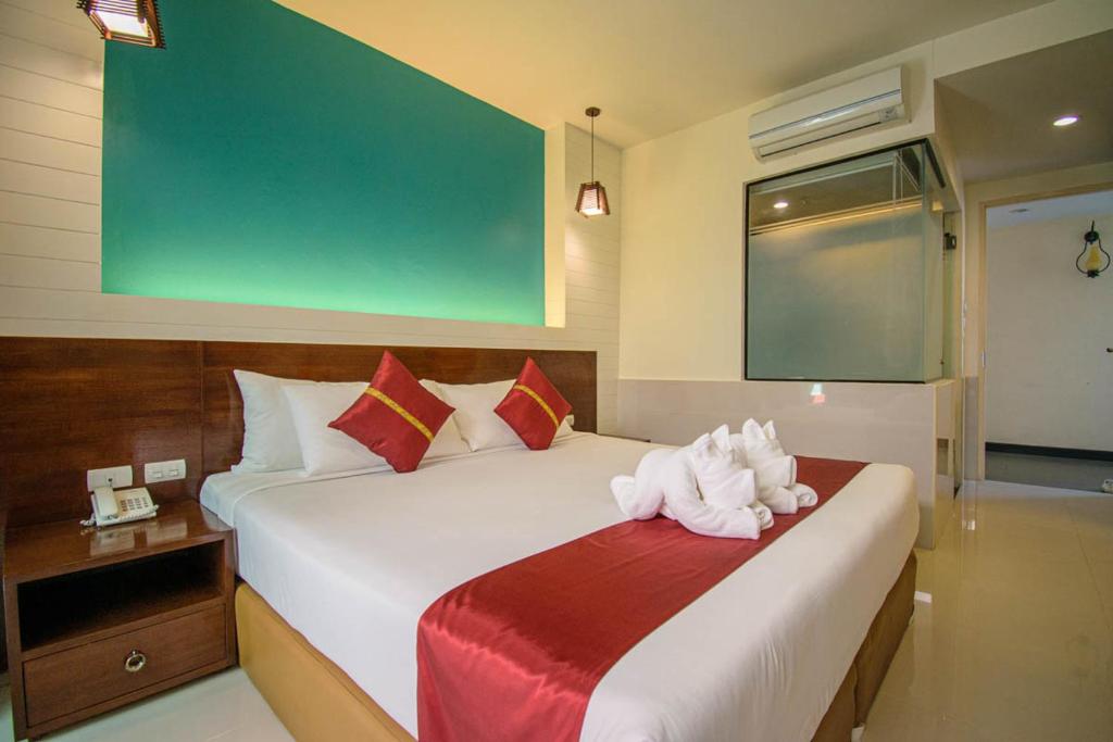 Двухместный (Номер Делюкс с кроватью размера «king-size» и выходом к бассейну) отеля D Varee Diva Kiang Haad Beach, Хуахин