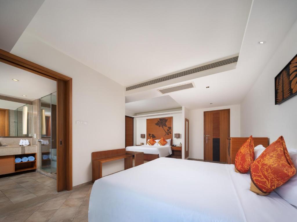 Семейный (Семейный двухместный номер с 1 кроватью) отеля Mangrove Tree Resort World Sanya Bay-Kapok, Санья