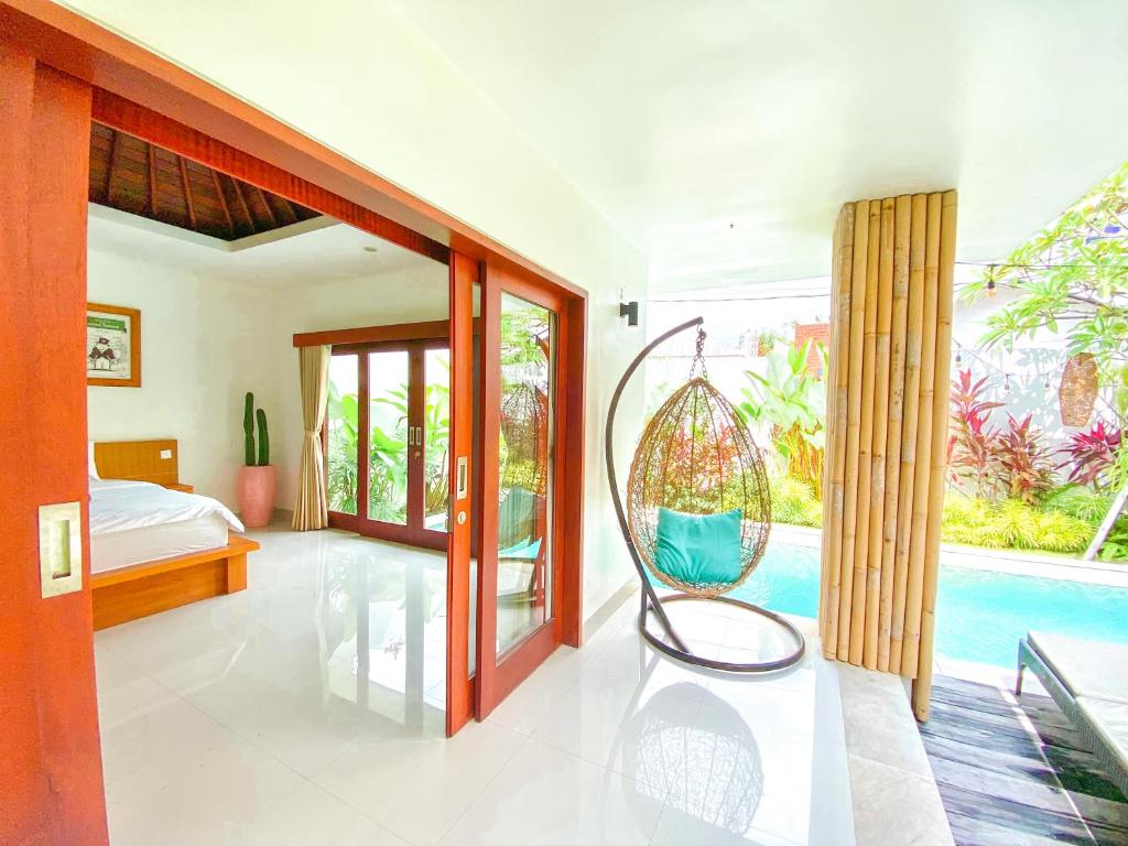 Вилла (Вилла с 3 спальнями), Luxury big 5 star 3BRM Villa in centre of Canggu