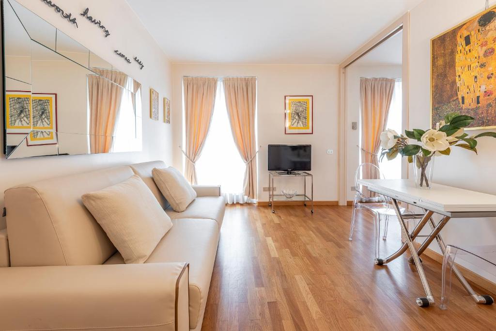 Апартаменты (One-Bedroom Apartment - Via Romagnosi, 4), Milan Royal Suites - Centro