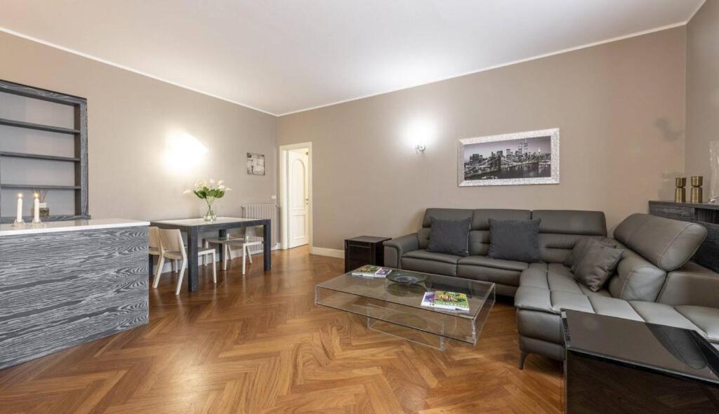 Апартаменты (Superior Apartment - Via Carducci 5), Milan Royal Suites - Centro Cadorna