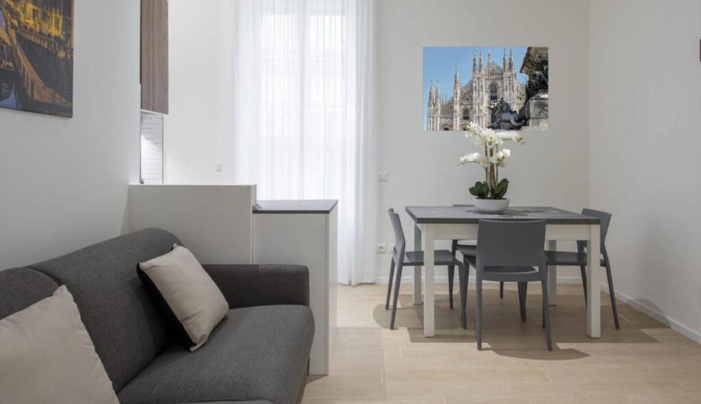 Апартаменты (Two-Bedroom Apartment - Via Broletto 41) апартамента Milan Royal Suites - Centro, Милан