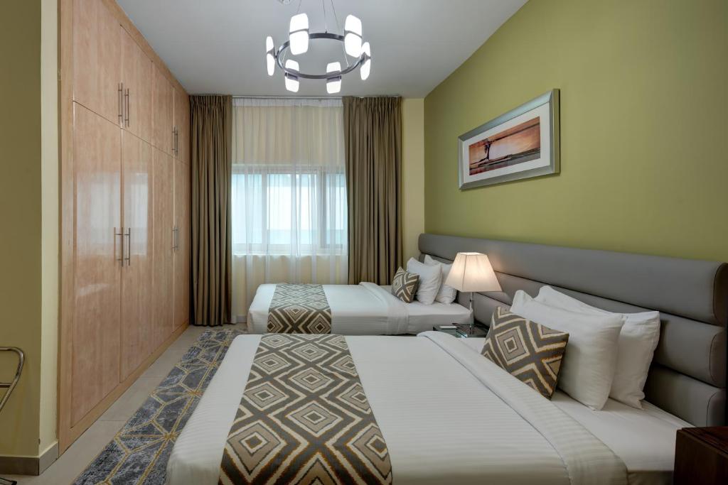 Апартаменты (Апартаменты с 2 спальнями) апарт-отеля Al Barsha Hotel Apartments by Mondo, Дубай