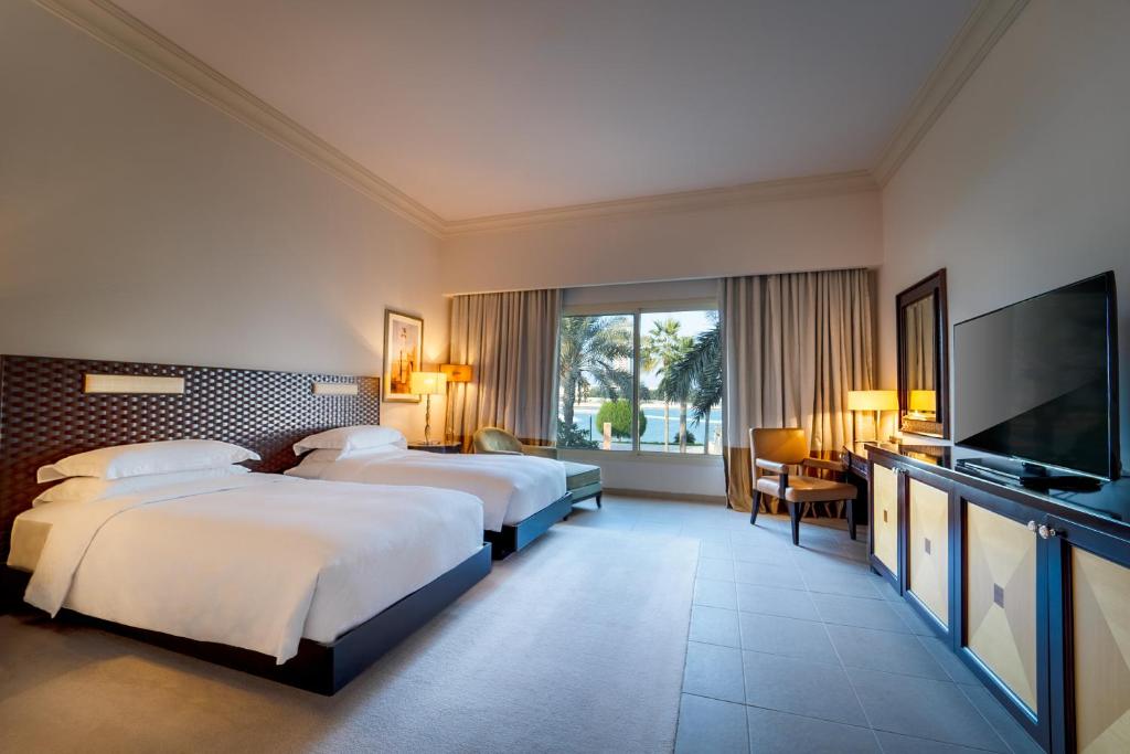 Семейный (Вилла с 2 спальнями на 1 этаже) отеля Grand Hyatt Doha Hotel & Villas, Доха