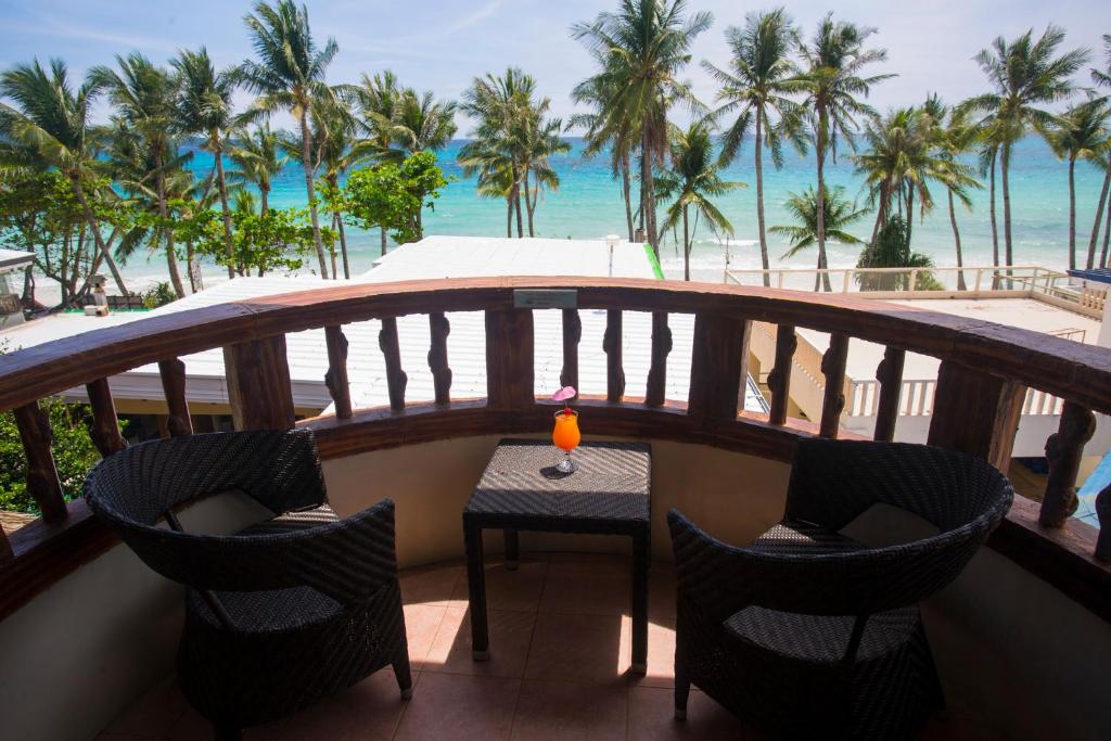 Двухместный (Люкс), Red Coconut Beach Hotel Boracay