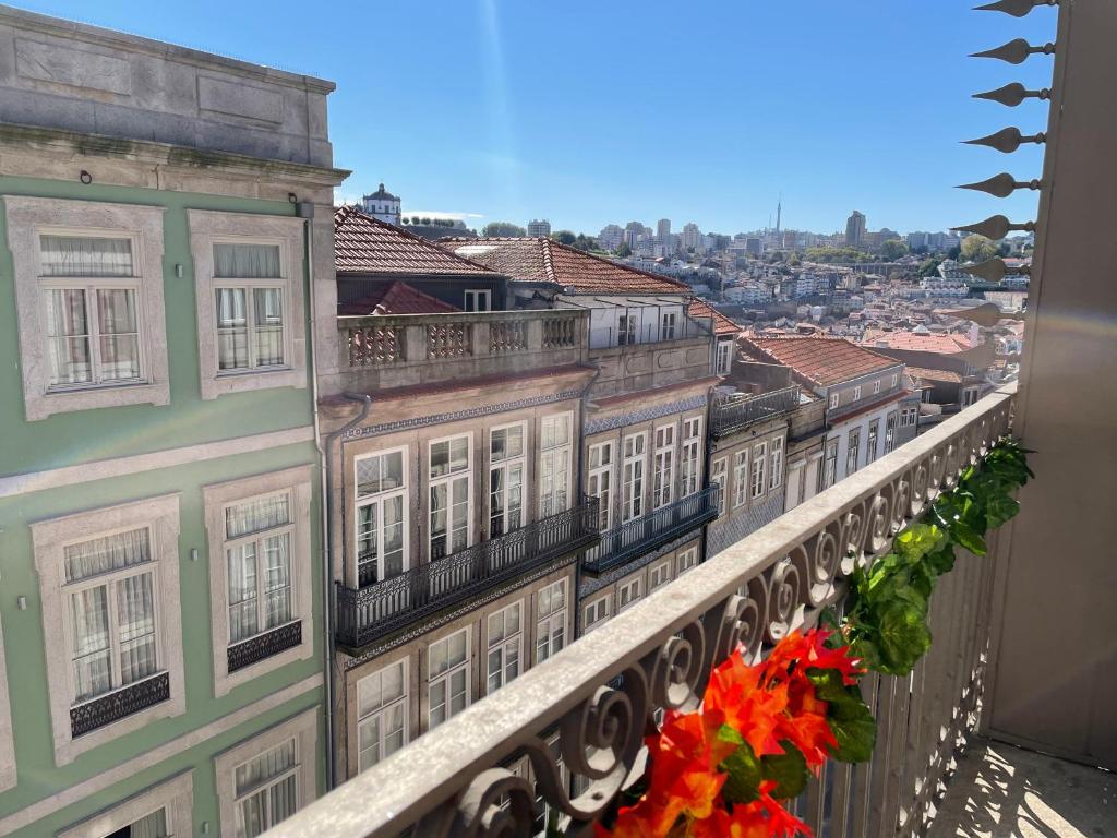 Апартаменты (Апартаменты с балконом), Ribeira Historic Apartments