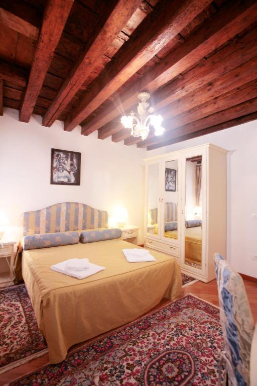 Апартаменты (Апартаменты с 1 спальней по адресу Calle dei Furlani, Castello 3267), Venezia Residence