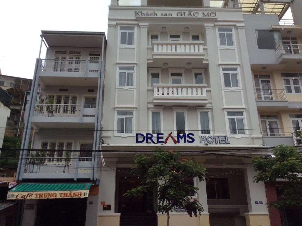 Отель Dreams Hotel 3, Далат