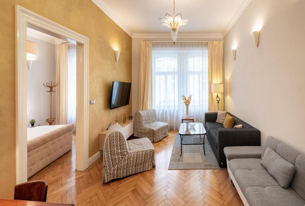 Апартаменты (Апартаменты с 1 спальней) апарт-отеля Mordecai Twelve, Прага