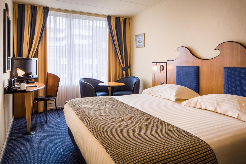 Двухместный (Стандартный двухместный номер с 1 кроватью) отеля Badhotel Scheveningen, Схевенинген