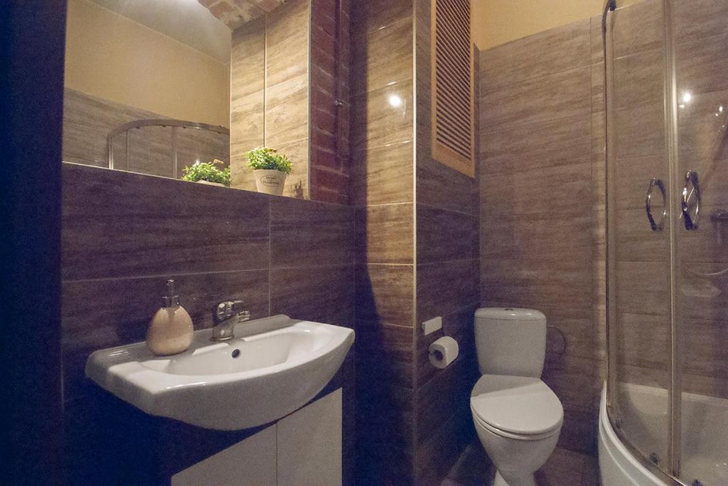 Четырехместный (Четырехместный номер с ванной комнатой), Vanilla Hostel Wrocław