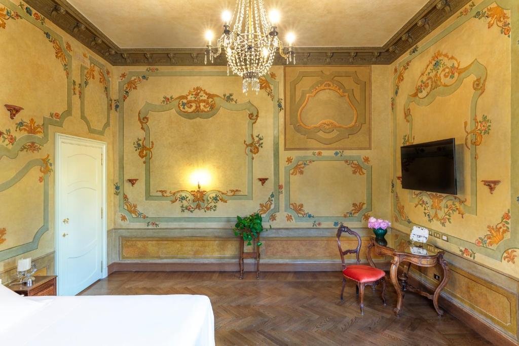 Трехместный (Трехместный номер), Hotel Locarno