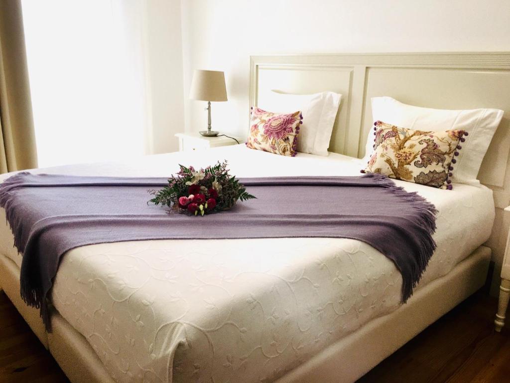 Двухместный (Двухместный номер с 1 кроватью или 2 отдельными кроватями и балконом) отеля Guarda Rios, Вила-Нова-де-Мильфонт