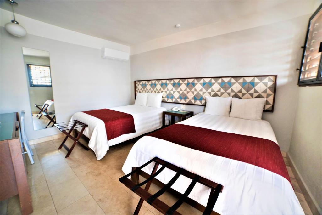 Двухместный (Улучшенный двухместный номер с 1 кроватью) отеля Hotel Caribe Merida Yucatan, Мерида