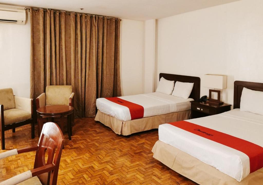 Двухместный (Улучшенный двухместный номер с 1 кроватью) отеля RedDoorz Plus near Mango Avenue Cebu, Себу