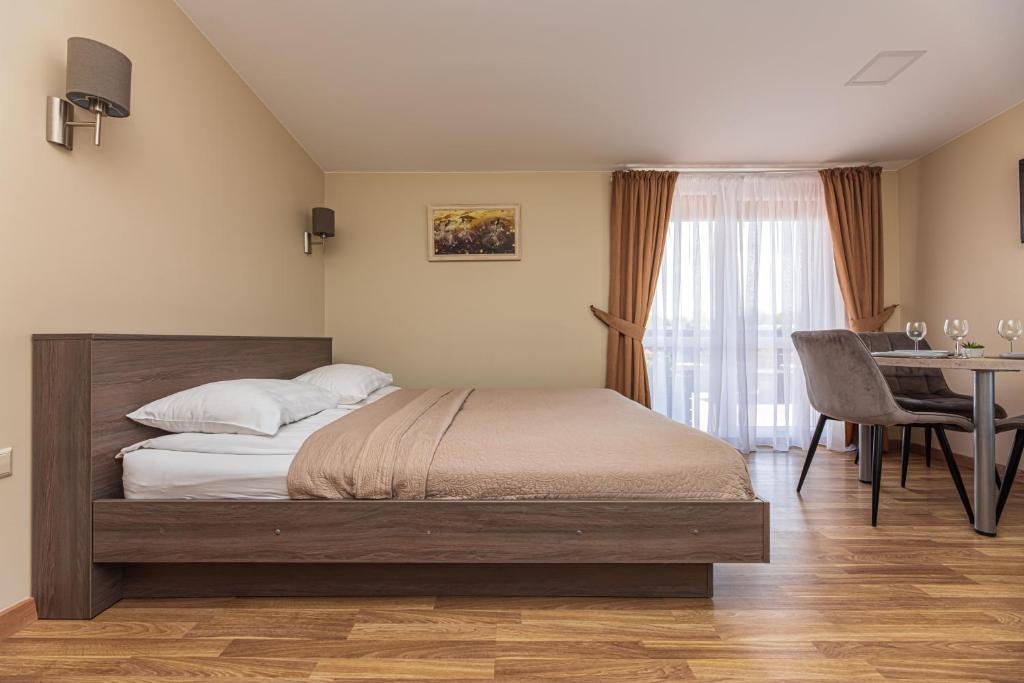 Двухместный (Двухместный номер с 1 кроватью и террасой), Palangos Vila Apartments