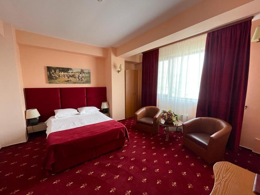Двухместный (Двухместный номер с 1 кроватью или 2 отдельными кроватями) отеля Hotel Class, Констанца