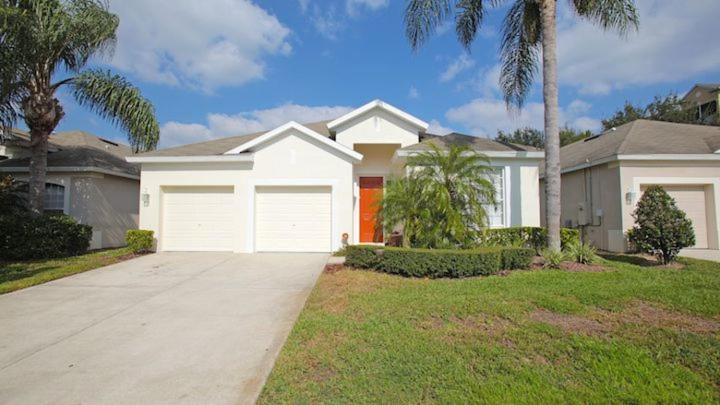 WH7703CS Windsor Hills 4B 4Ba Villa