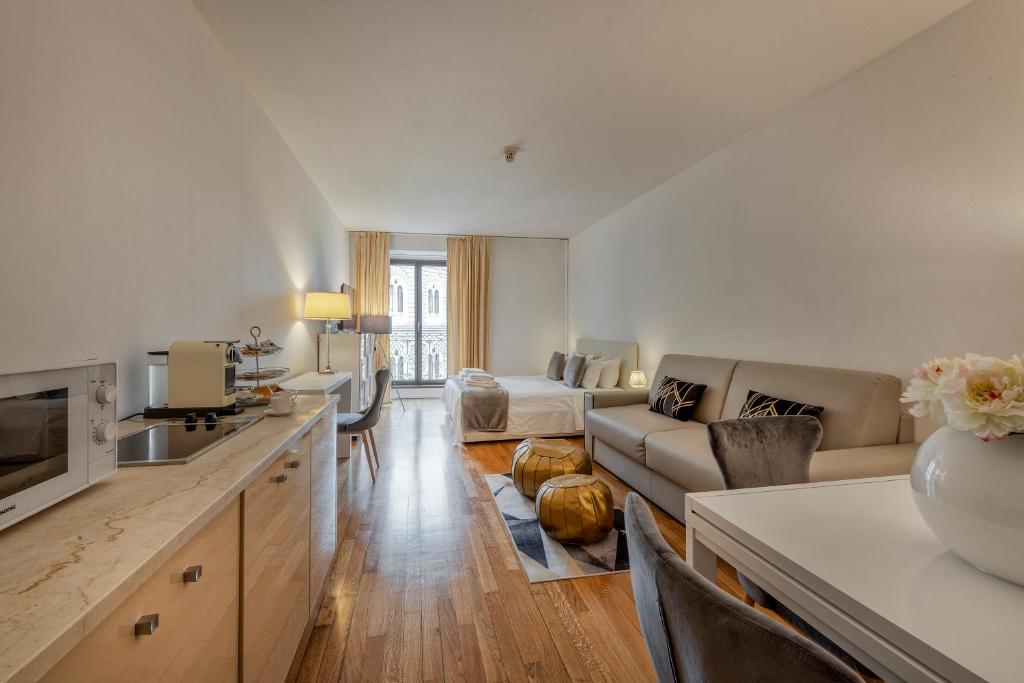 Студио (Studio - Via Romagnosi 4), Milan Royal Suites - Centro