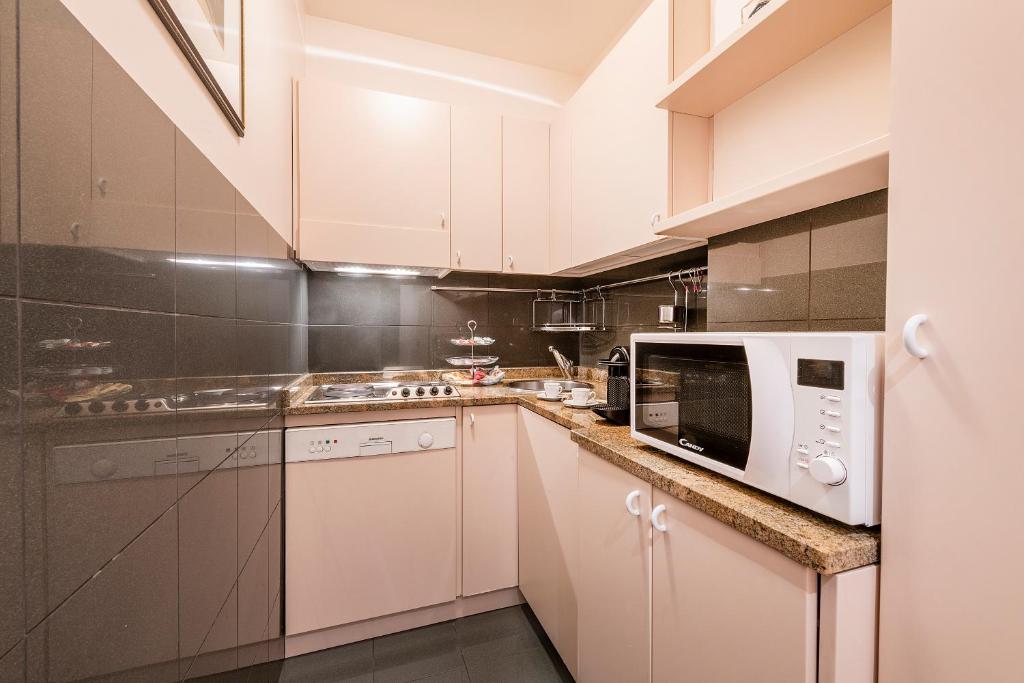 Апартаменты (One-Bedroom Apartment - Via Romagnosi, 4), Milan Royal Suites - Centro