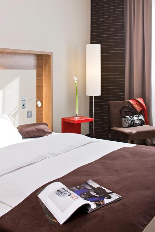 Двухместный (Стандартный двухместный номер с 2 отдельными кроватями) отеля Mercure Hotel Stuttgart Airport Messe, Штутгарт