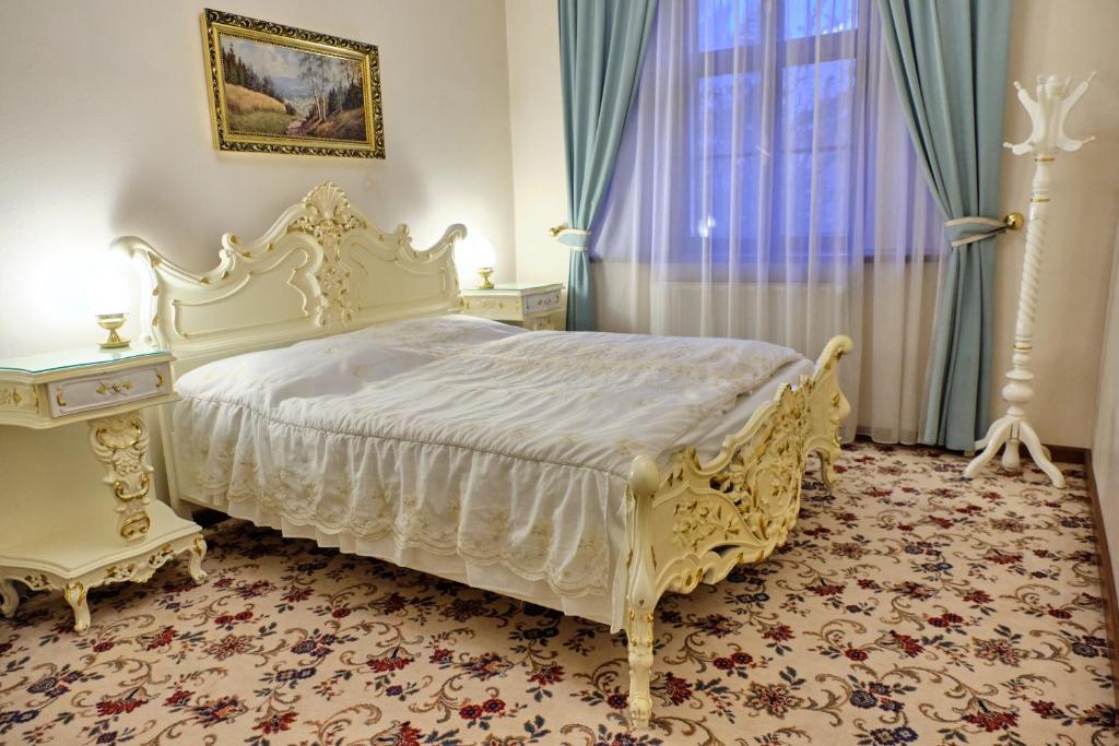 Сьюит (Королевский люкс) отеля Gold, Чески-Крумлов